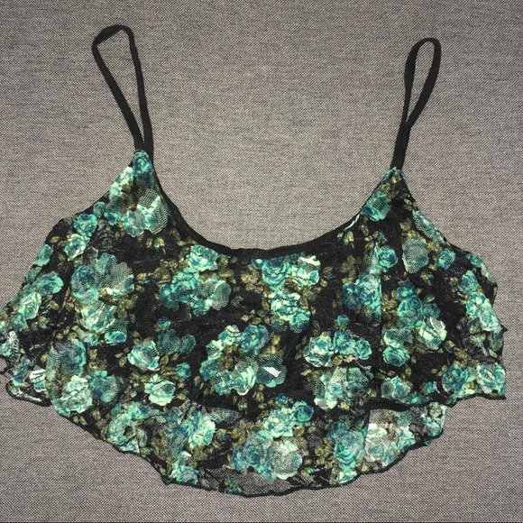Joyce Leslie Tops - Lace overlay crop top size M Joyce Leslie Tops - Lace overlay crop top size M